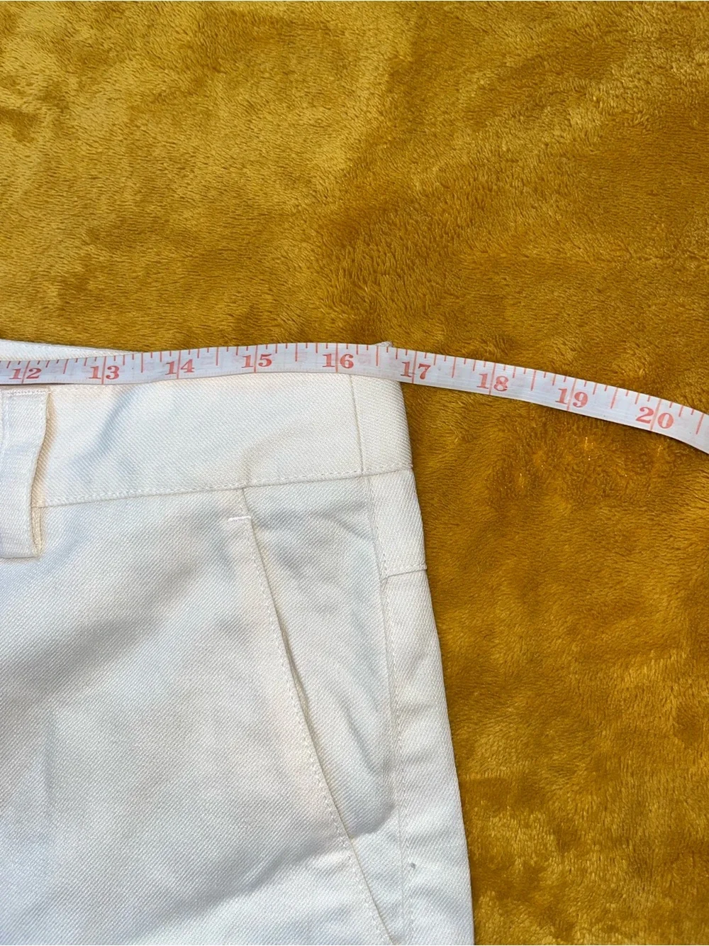 N/A crisp white
